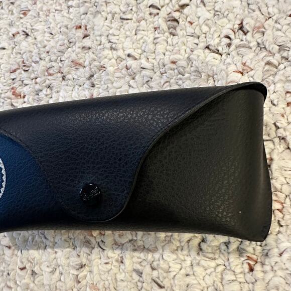 Ray ban Leather Universal Soft Sunglasses Case Black w/ Cleaning Cloth Eyeglass - Picture 4 of 10